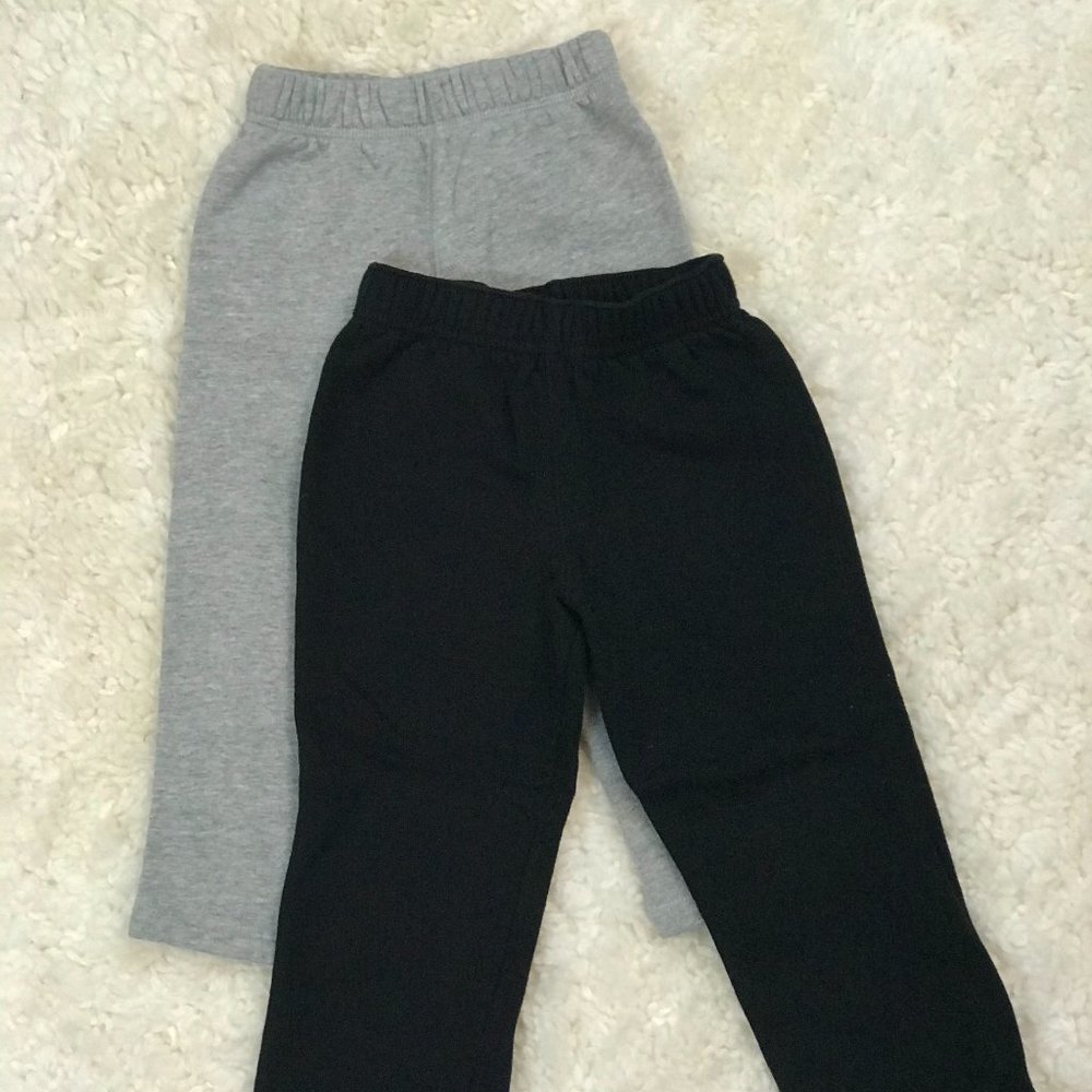 Bundle of Cat & Jack 3T Black & Gray Sweatpants